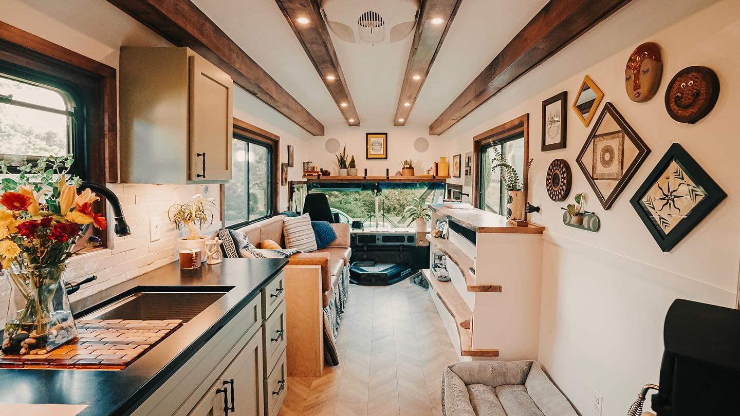 Perera-bus-conversion (6)