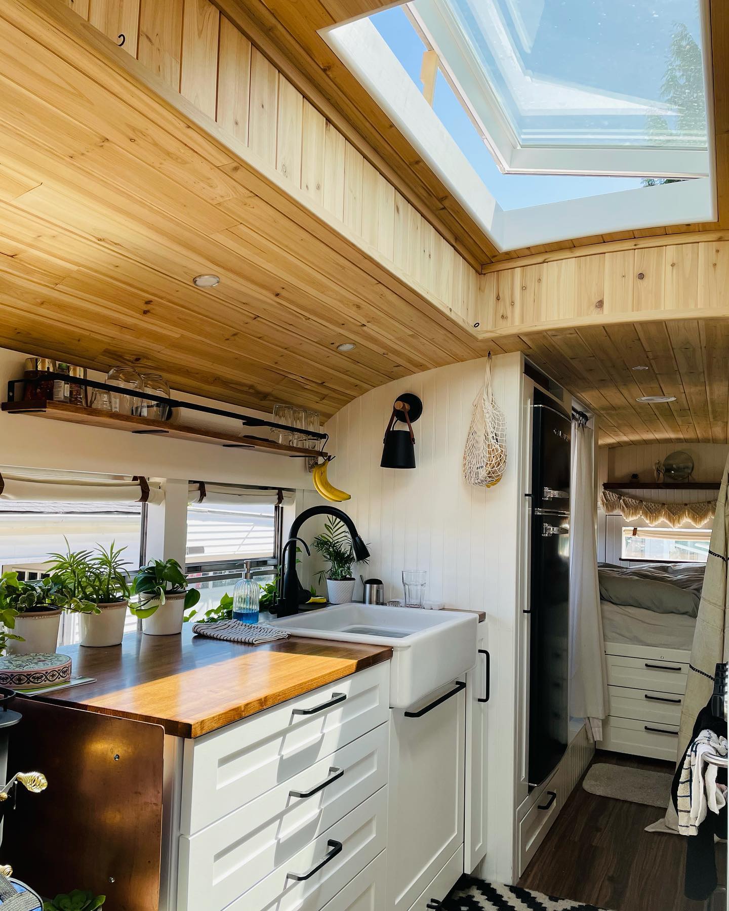 shore leave skoolie bus conversion 10 - Retired Couple Lives the Dream in a Converted School Bus – See Inside Their Gorgeous Home.