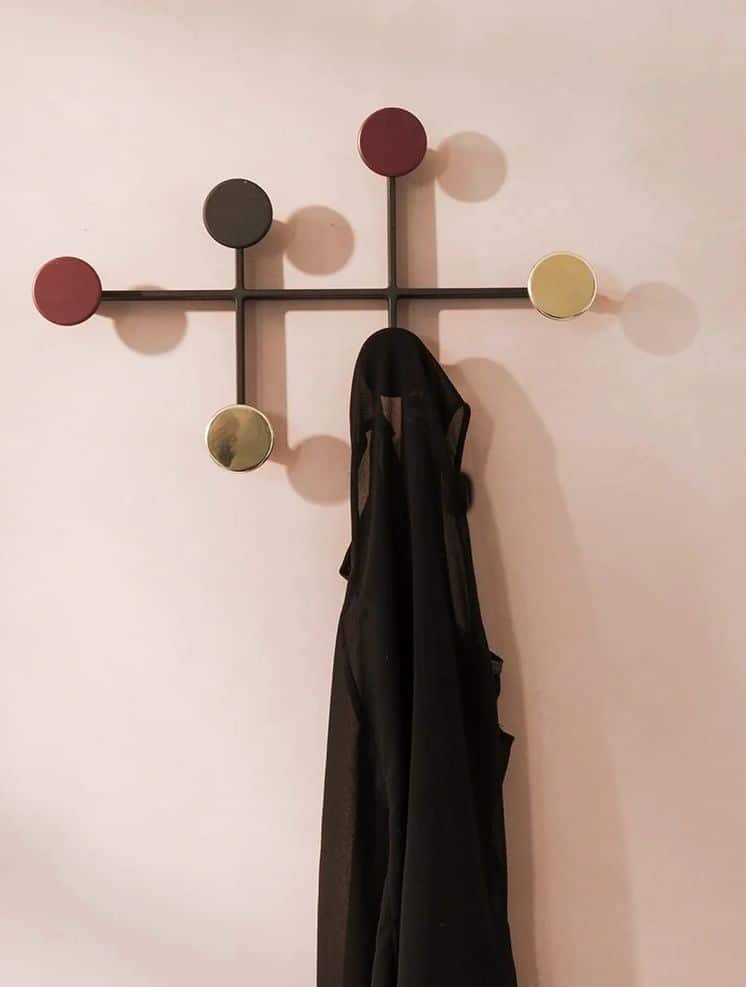 8900579_Afteroom-Coat-Hanger_Black-Brass_01 (1) (1) (1)
