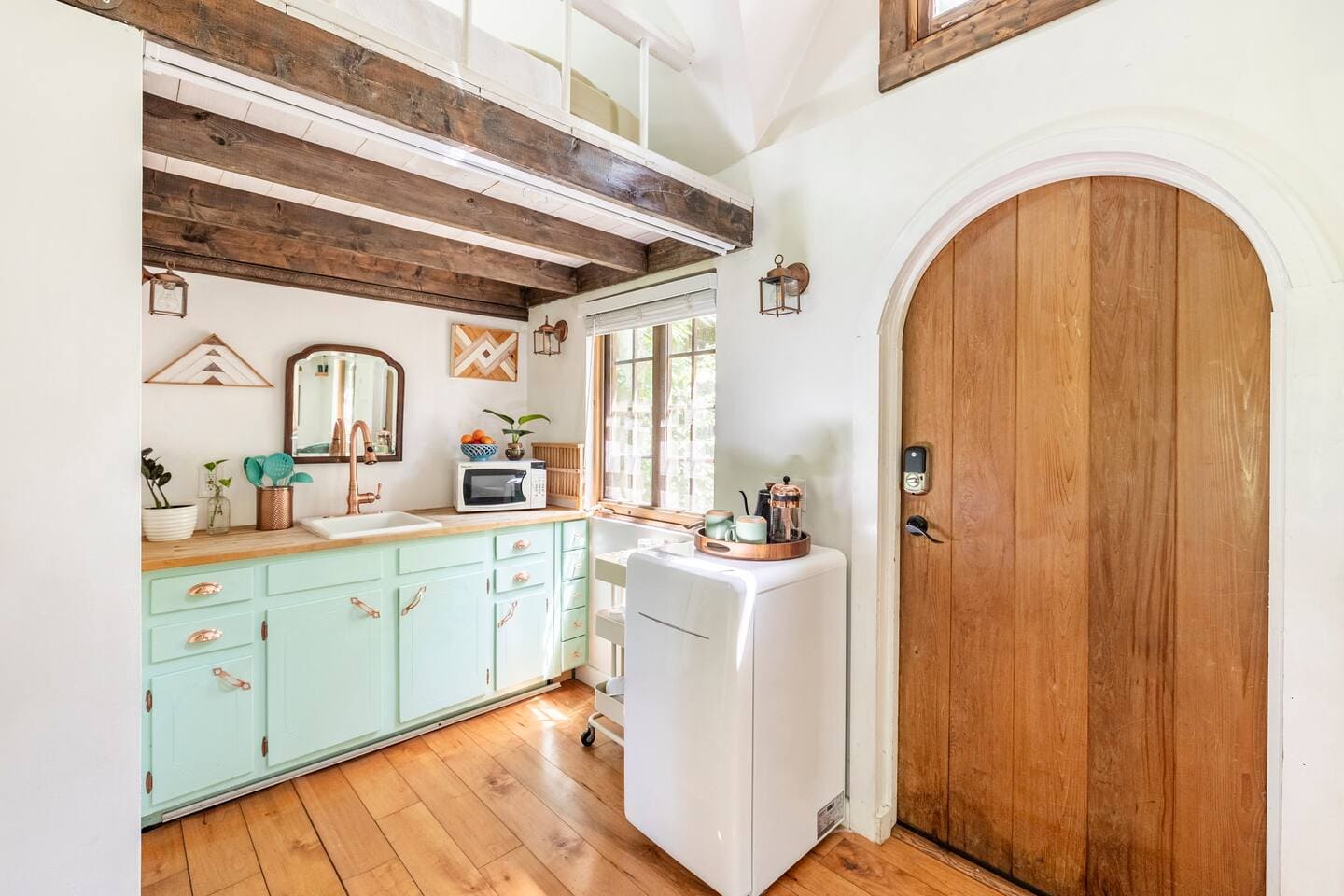 Tiny House Cottage-Tennessee (3)