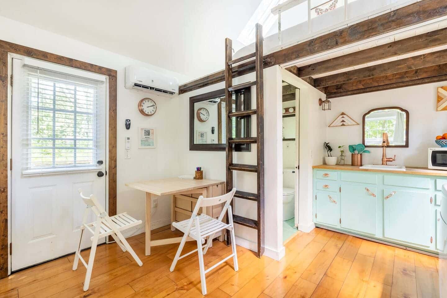 Tiny House Cottage-Tennessee (4)