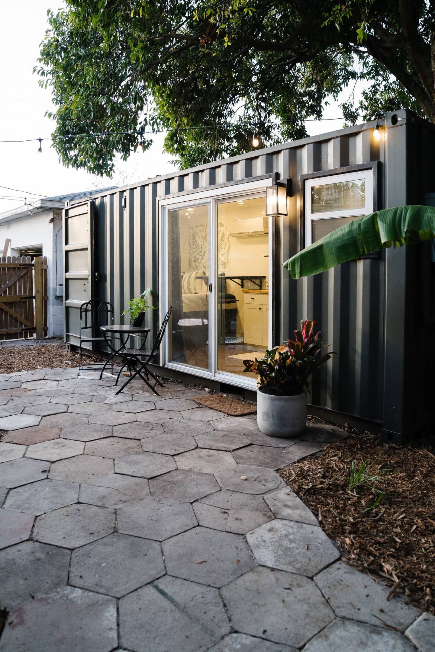 Tiny home in Gulfport, Florida, United States