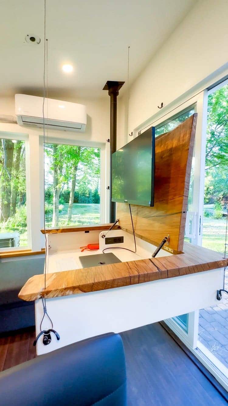 bjarne-builds-tiny-house (5)