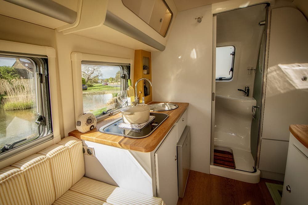 barefoot-caravan-country-living (4)