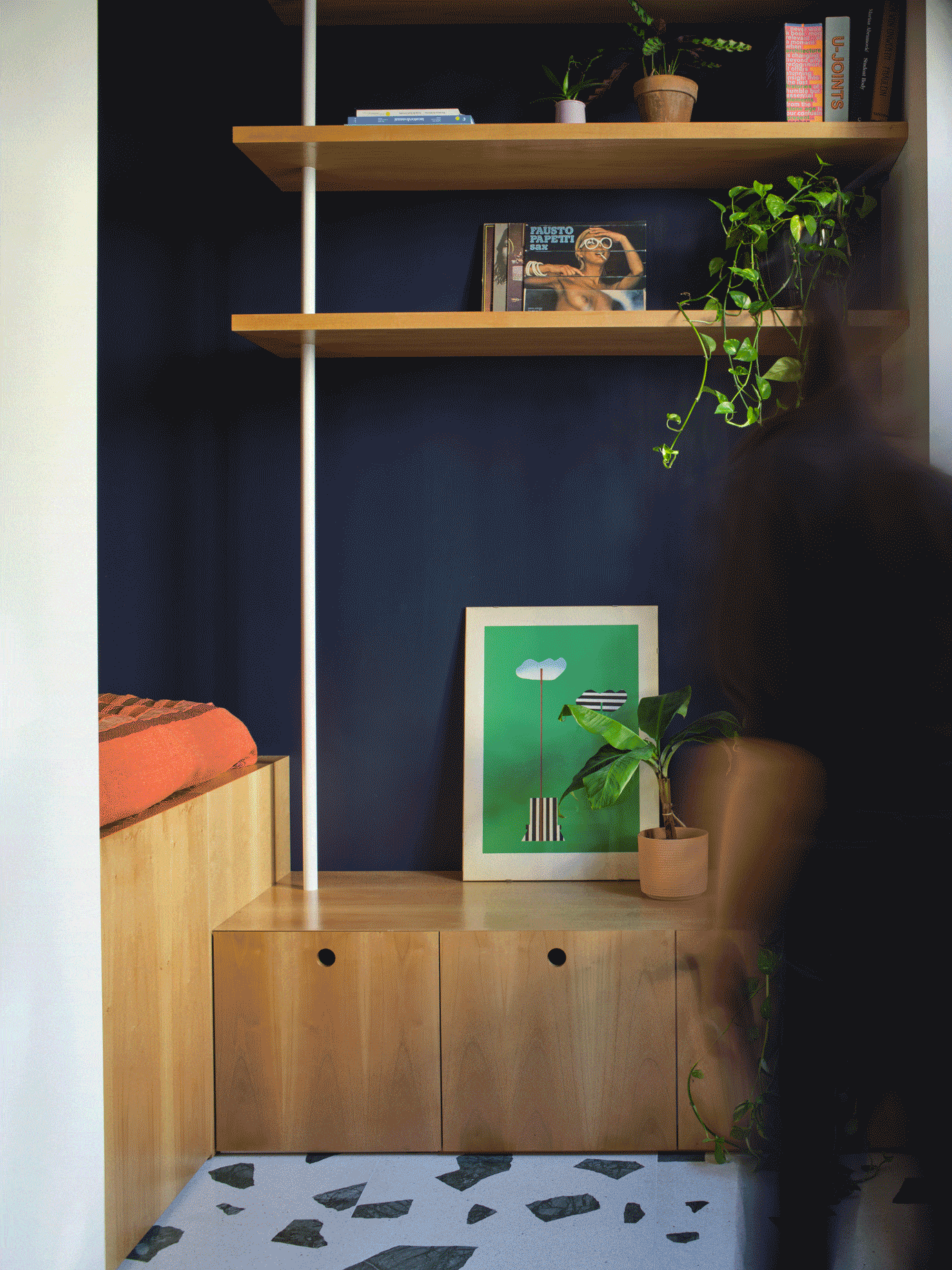 GIF 4 Alcova 2 - This Teeny-Tiny Milan Apartment Hides Some Seriously Clever Design Tricks