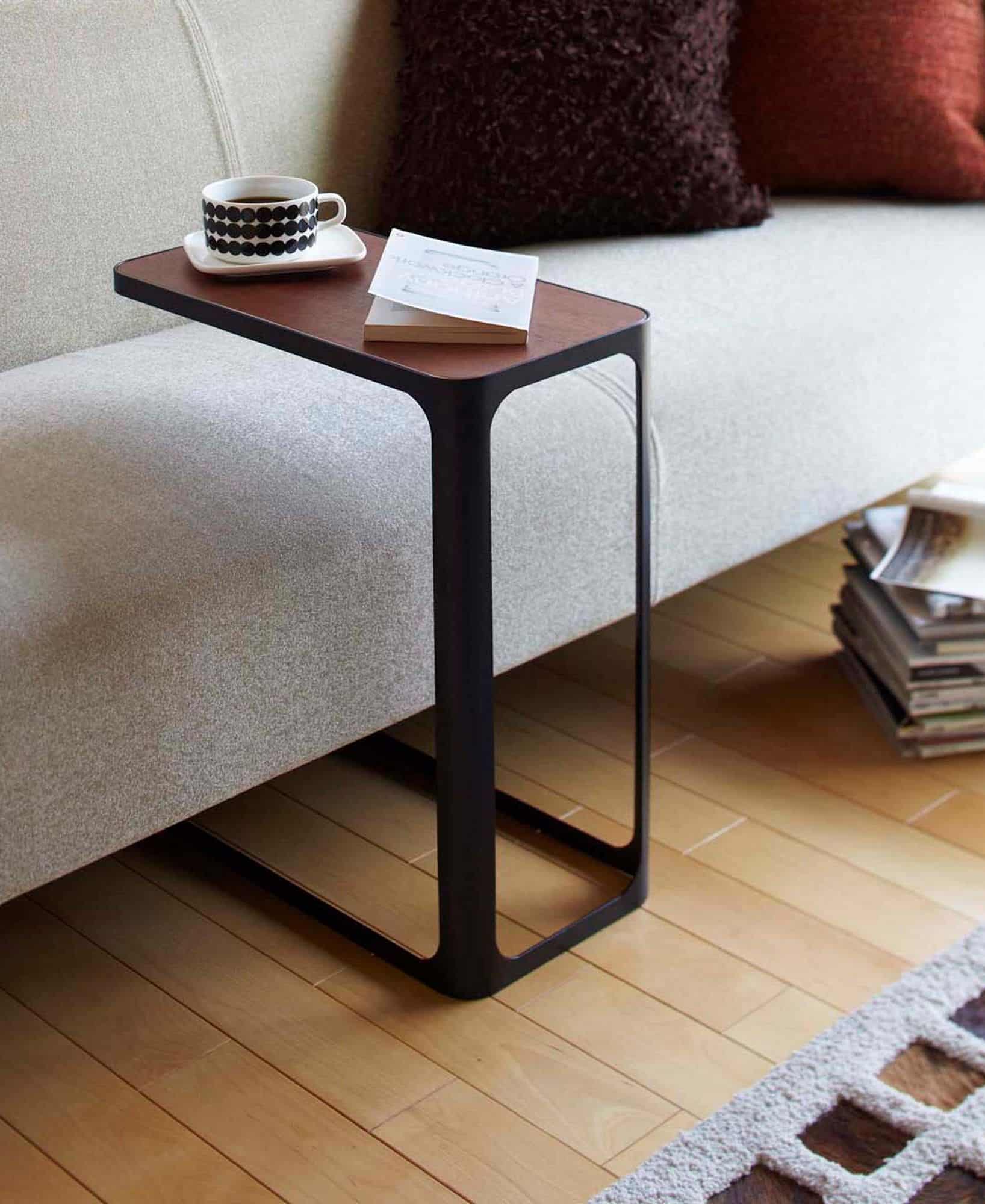 yamazaki-frame-accent-table-1-xl