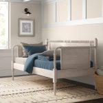 Delaria+Turned+Leg+Daybed+-+Twin (1)